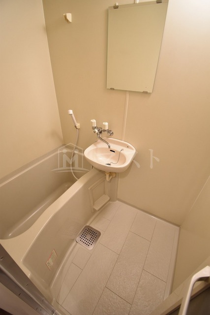 エスリード梅田東の浴室|※建物内別間取参考写真
