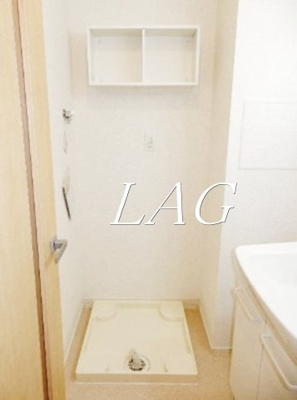 【設備】 | エストレリータ | 室内洗濯機置き場です。