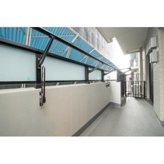 ジオ四谷荒木町のバルコニー