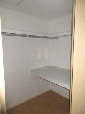 【収納】 | 蕨市南町貸家 | ちょっとした収納スペースも充実しています