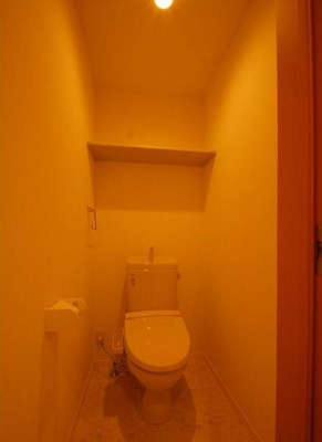 【トイレ】 | 蕨市南町貸家 | シンプルで使いやすいトイレです