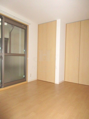 【内装】 | 蕨市南町貸家 | 明るい室内です