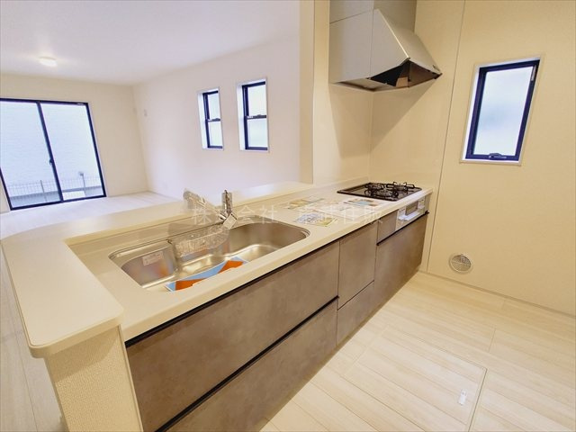 【キッチン】 | 富士見市渡戸1丁目　全14棟　4号棟 | お料理しやすいキッチンです