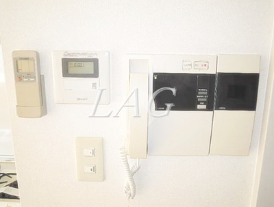 【セキュリティ】 | エルヴァージュ神田神保町/メディカルモール神田神保町 | モニターつきインターホンです。