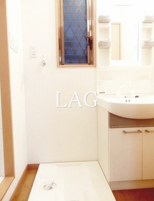 【設備】 | シャルマンドミール | 室内洗濯機置場になります。