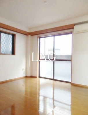 【居間・リビング】 | シャルマンドミール | 洋室のお部屋です。