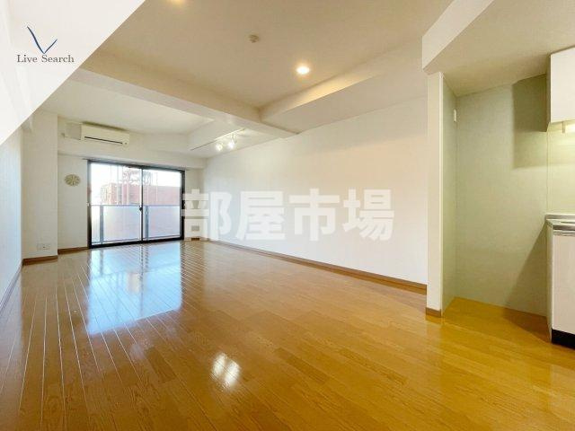 D-Room Stay 両国の居間・リビング