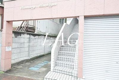 【エントランス】 | センチュリー町屋 | エントランスです。