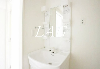 【洗面所】 | 田端公園アパートメンツ | 独立洗面台になります。