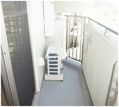 【バルコニー】 | レオーネ綾瀬 | バルコニーです。