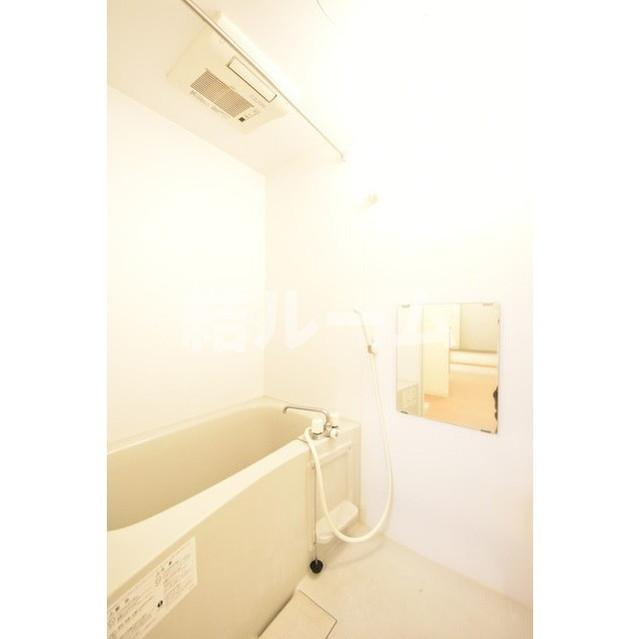 練馬区小竹町１丁目のアパートの浴室