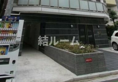 川口市西川口１丁目の賃貸マンションのエントランス