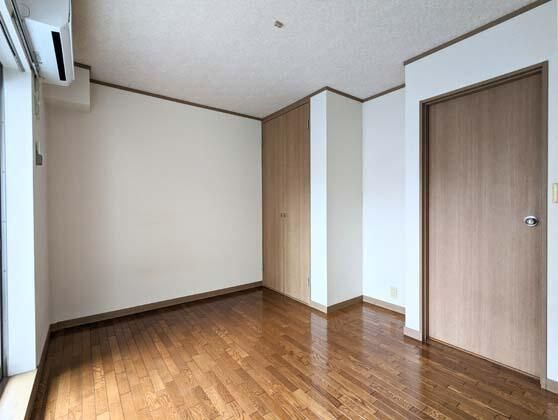 メゾンリヴレーヌの寝室