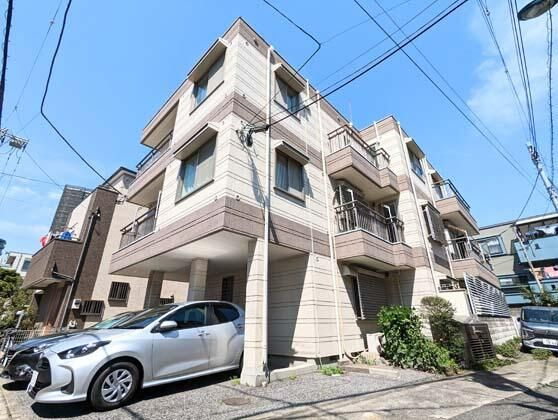 メゾンリヴレーヌの外観