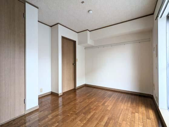 メゾンリヴレーヌの寝室