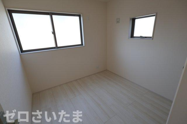 《仲介手数料無料》見沼区堀崎町583-1新築一戸建てリーブルガーデンの洋室