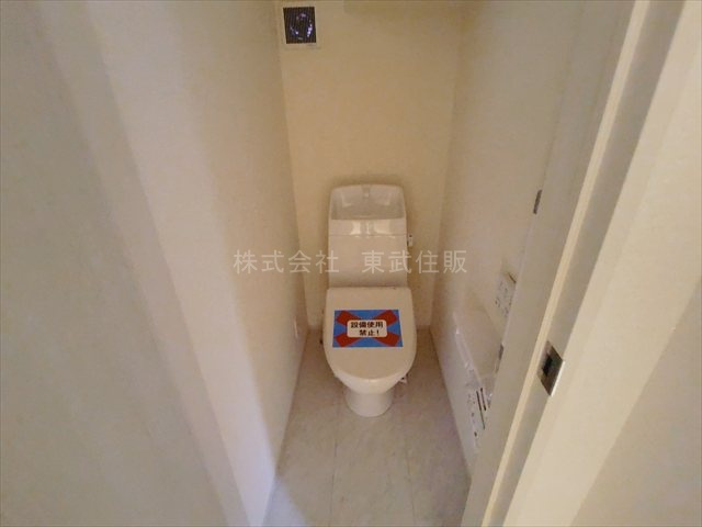 【トイレ】 | 富士見市渡戸1丁目　全14棟　5号棟 | ゆったりとした空間のトイレです