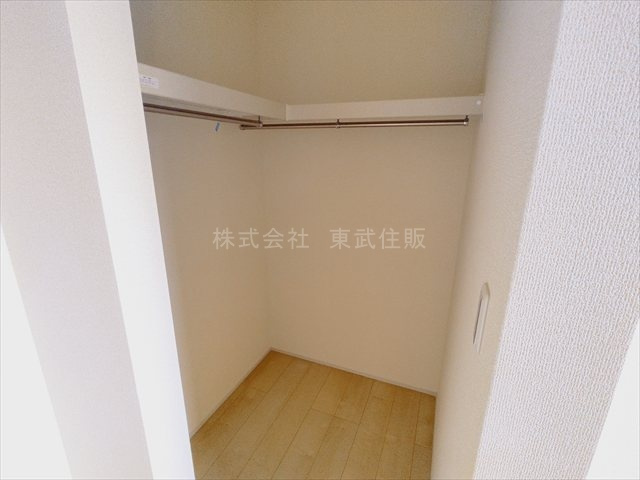 【収納】 | 富士見市渡戸1丁目　全14棟　5号棟 | 洋室9.12帖ウォークインクローゼット