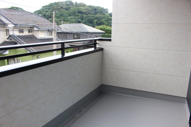 小倉北区皿山町2期のバルコニー