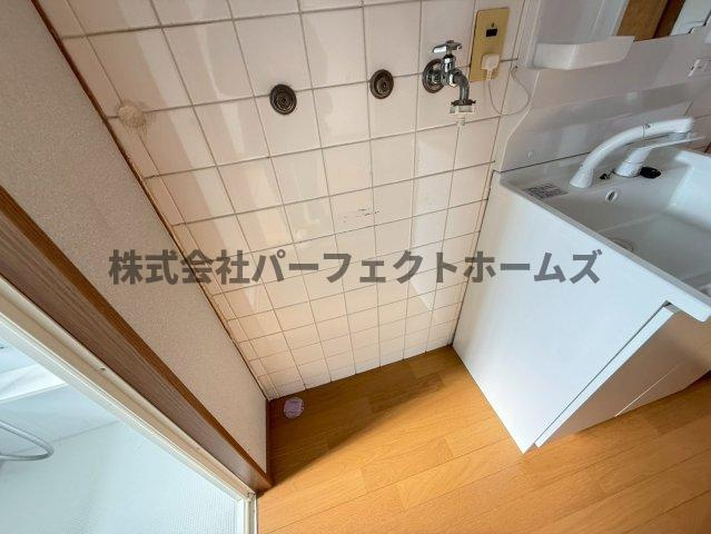 長尾西町1丁目戸建　賃貸の設備|洗濯機置場