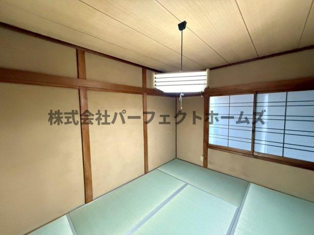 長尾西町1丁目戸建　賃貸の和室|和室です