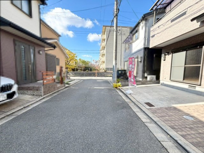 【前面道路含む現地写真】 | 高槻市柱本5丁目　中古戸建