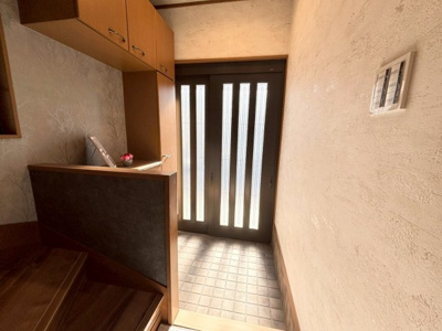 【玄関】 | 高槻市柱本5丁目　中古戸建
