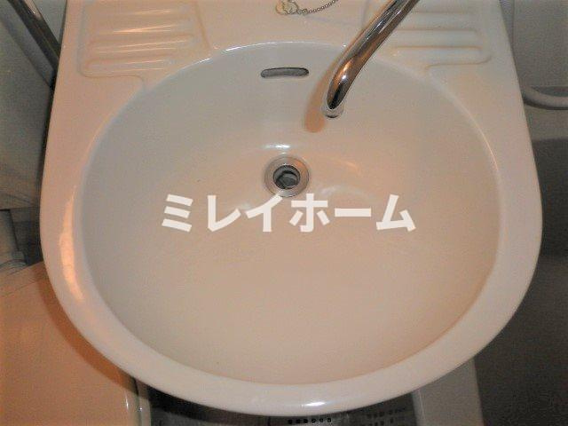 ジュネス山王の独立洗面台