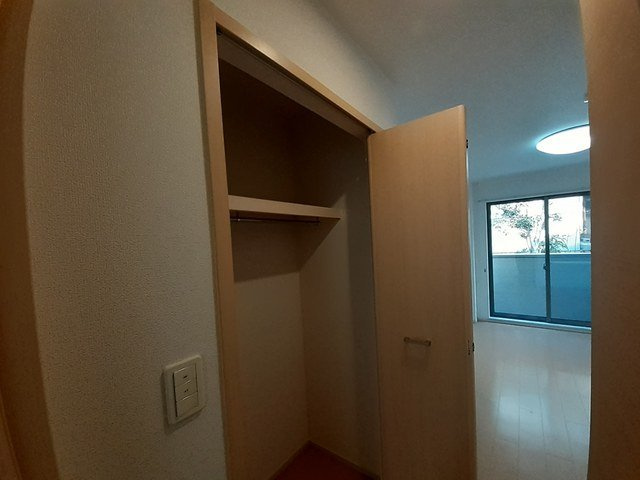 カーサ忍ヶ丘の収納|たっぷりとした収納スペースです