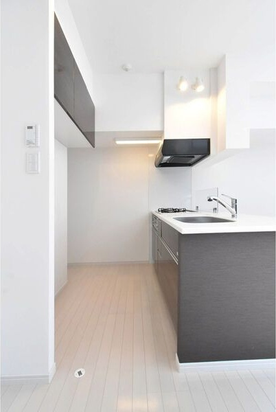 ファーストレジデンス栄のキッチン