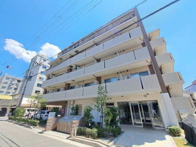 ホープ西宮の外観