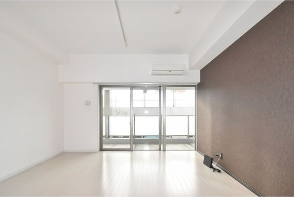 ファーストレジデンス栄