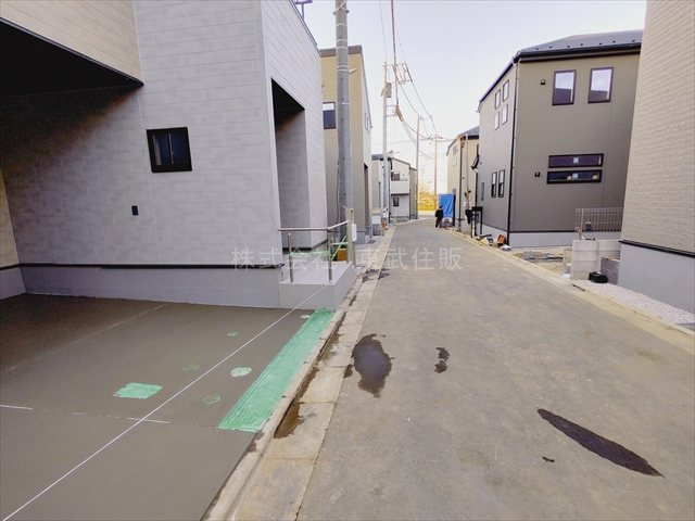 【前面道路含む現地写真】の画像