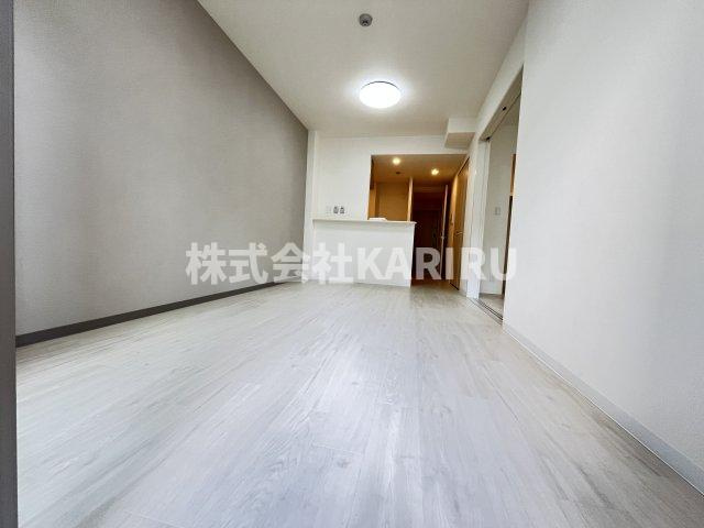 BALLON D’OR KYOBASHIの居間・リビング