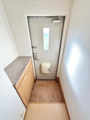 メゾン・フローラの玄関|シンプルで使いやすい玄関です