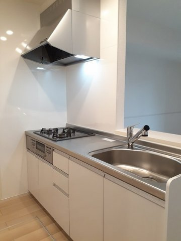 アサヒハイツ　　刈谷市近郊の賃貸ならクラスホーム刈谷店のキッチン|きれいなキッチンです