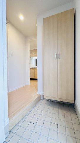 リコ・ガーデンの玄関