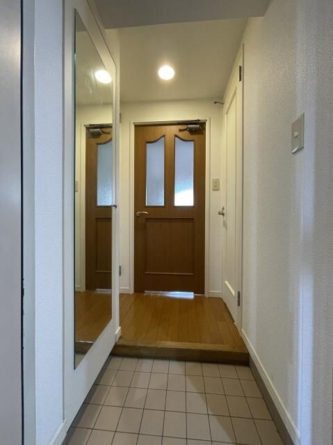 スカイコート両国壱番館の玄関