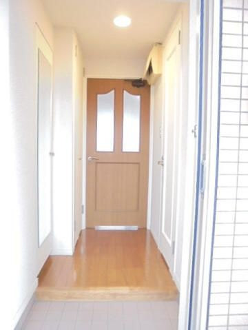 スカイコート両国壱番館の玄関