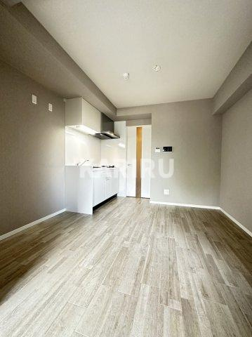 グランステディ城東中央の居間・リビング