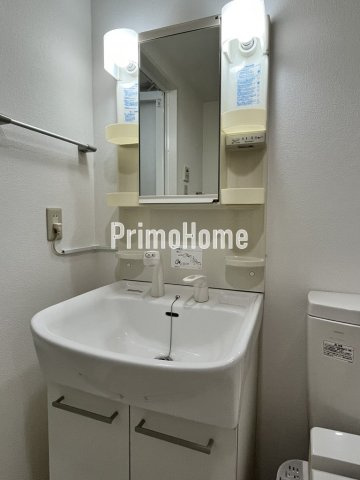 クローバーステイ秋葉原の洗面所