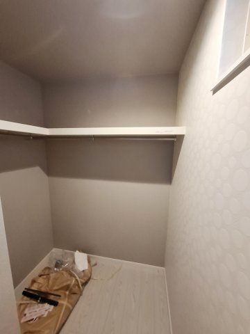 能登町戸建の玄関