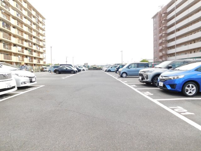 名古屋市港区作倉町の中古マンションの駐車場|◇駐車場◇　　