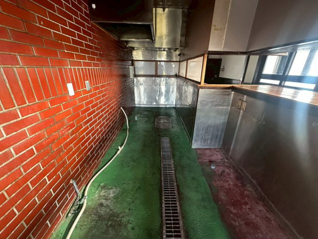 駒場町 石川様貸店舗の内装