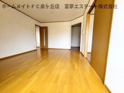 【居間・リビング】 | アプリコットハウス | ※イメージ　同物件別号室の写真