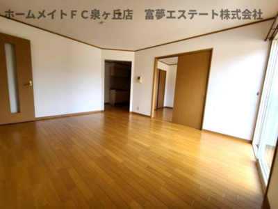 【居間・リビング】 | アプリコットハウス | ※イメージ　同物件別号室の写真