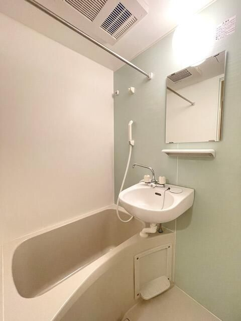 ミレアビターレ北千住の浴室