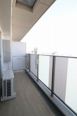 【バルコニー】 | RIDGE王子神谷 | 暖かな日差しのふりそそぐバルコニー