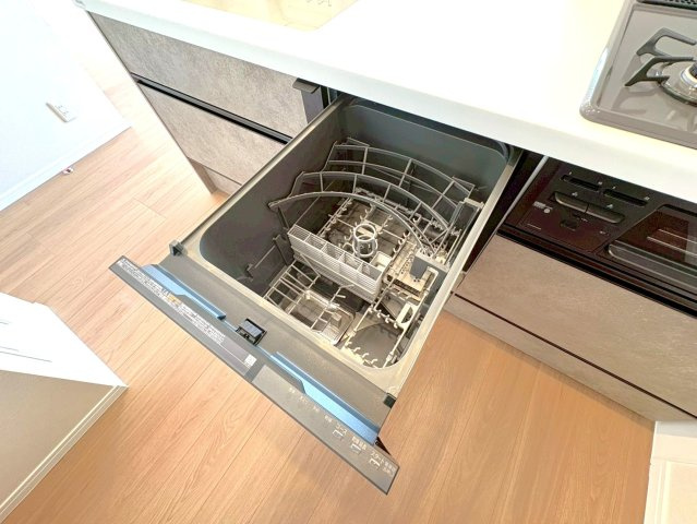 令和７年１１月リノベーション済３ＬＤＫ◆京阪宇治線＆ＪＲ奈良線の２沿線利用可◆ローレルコート宇治木幡のキッチン|食器洗浄乾燥機