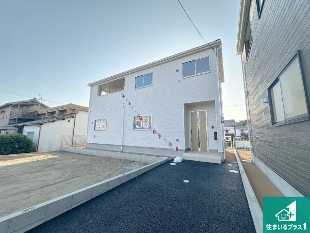 9(土)10(日)現地説明会　橿原市大久保町　の外観|安心の10年保証！外観を美しく保ち、雨水で汚れを落とします！気になることがありましたら、お気軽にお問い合わせください！